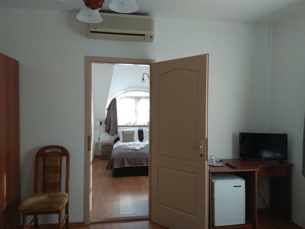 Nadas Panzio Tiszafüred Exteriér fotografie